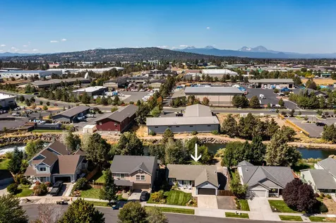 63007 Marsh Orchid Drive Bend OR 97701