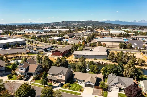 63007 Marsh Orchid Drive Bend OR 97701