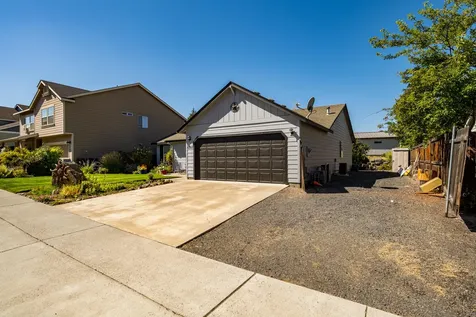 63007 Marsh Orchid Drive Bend OR 97701