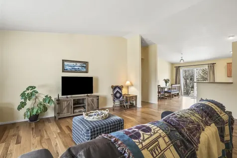 63007 Marsh Orchid Drive Bend OR 97701