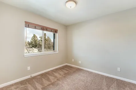 21207 Thornhill Lane Bend OR 97701