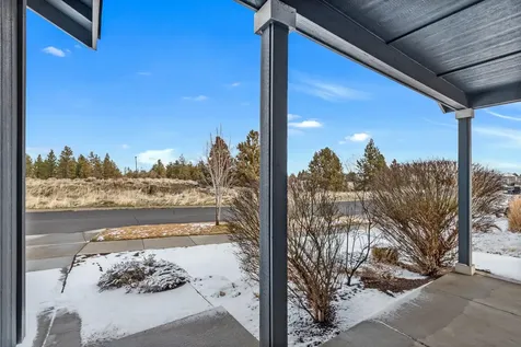 21207 Thornhill Lane Bend OR 97701
