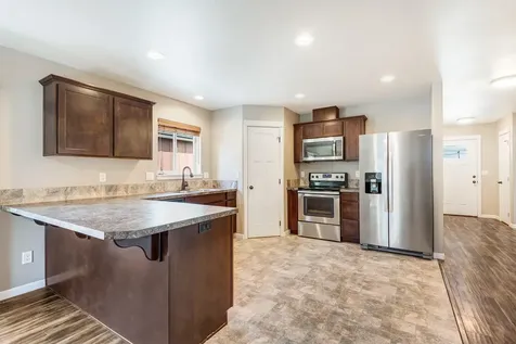 21207 Thornhill Lane Bend OR 97701