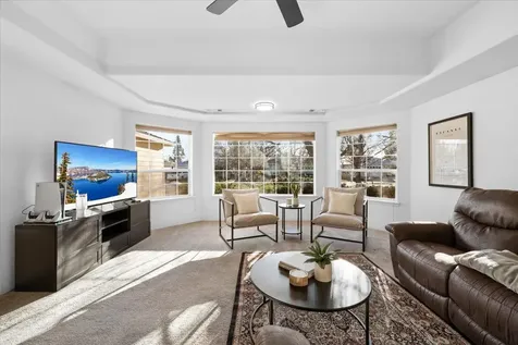 1918 Mckenzie Drive Medford OR 97501