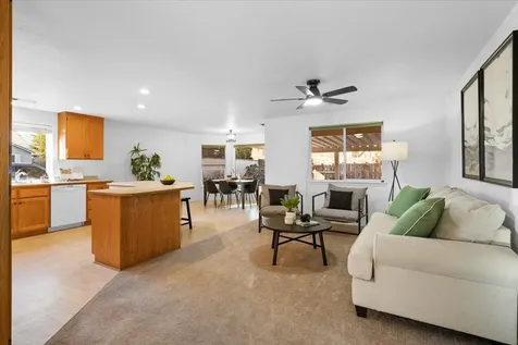 1918 Mckenzie Drive Medford OR 97501