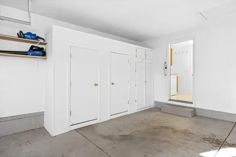 1918 Mckenzie Drive Medford OR 97501