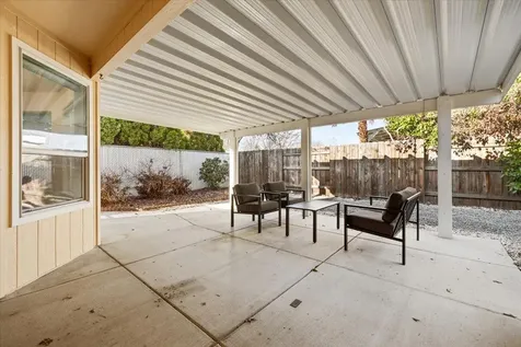 1918 Mckenzie Drive Medford OR 97501