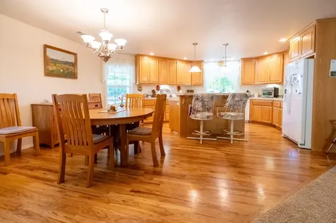 1800 SW J Street Grants Pass OR 97526