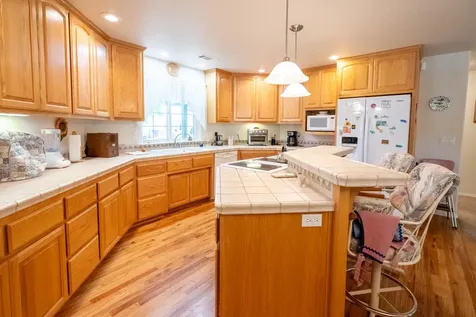 1800 SW J Street Grants Pass OR 97526