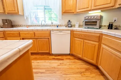 1800 SW J Street Grants Pass OR 97526