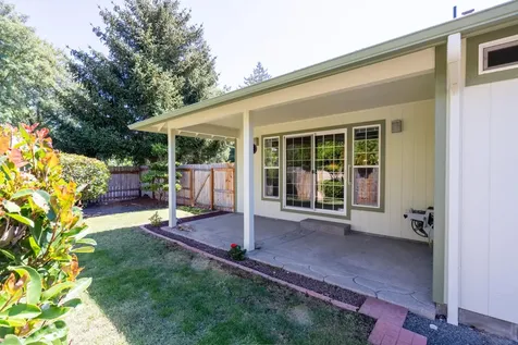 1800 SW J Street Grants Pass OR 97526