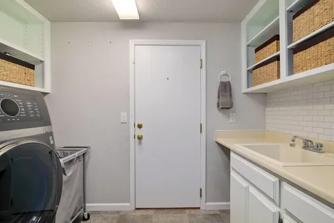 1860 Canyon Avenue Medford OR 97504