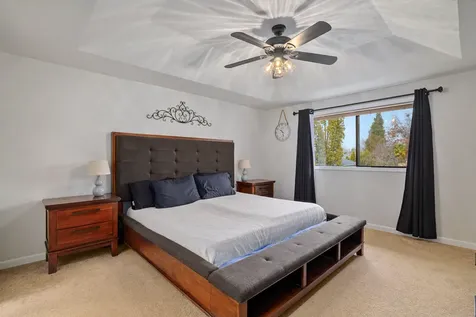1860 Canyon Avenue Medford OR 97504