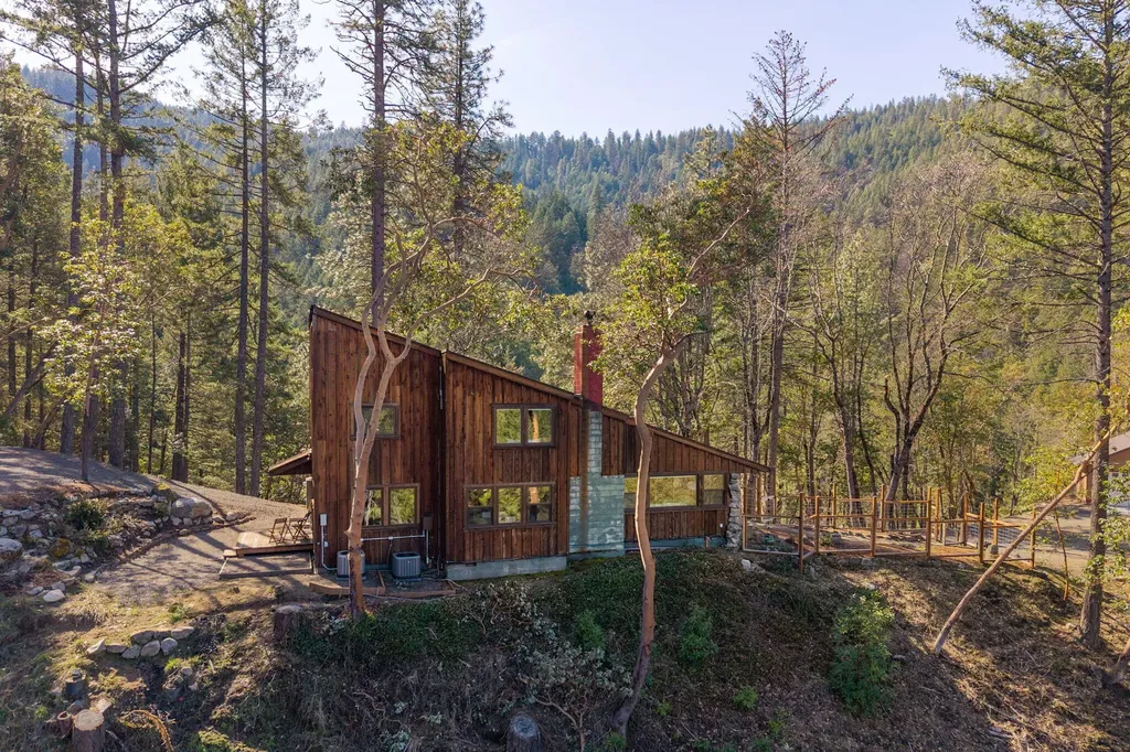 2295 Tolman Creek Road Ashland OR 97520