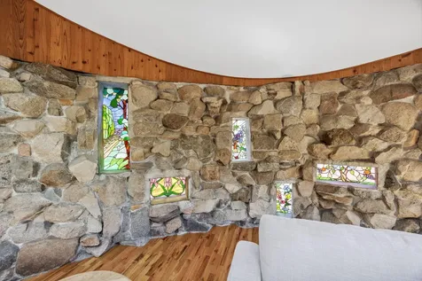 2295 Tolman Creek Road Ashland OR 97520