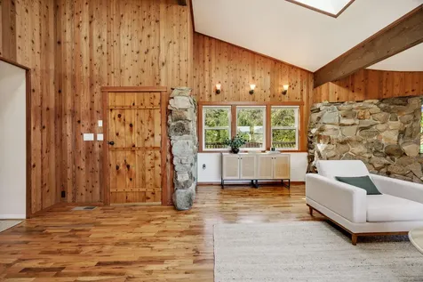 2295 Tolman Creek Road Ashland OR 97520