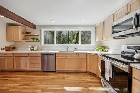 2295 Tolman Creek Road Ashland OR 97520