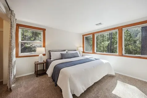 2295 Tolman Creek Road Ashland OR 97520