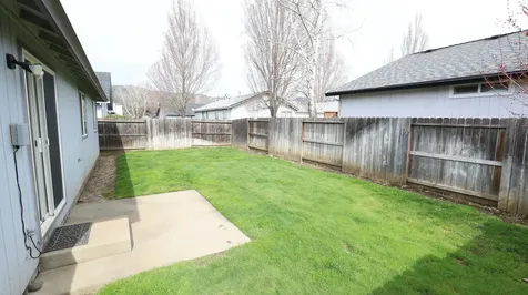 647 SW Larch Road Grants Pass OR 97526