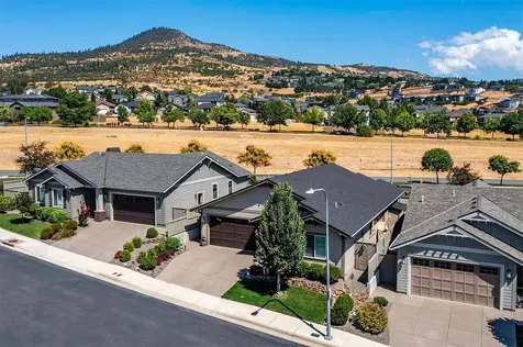 856 Sonoma Court Medford OR 97504