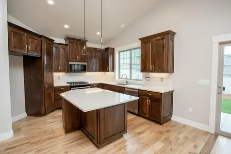 856 Sonoma Court Medford OR 97504
