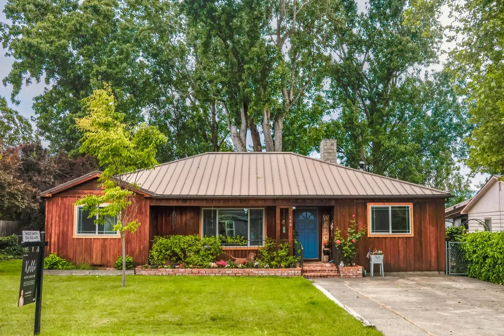 140 Clover Lane Medford OR 97501