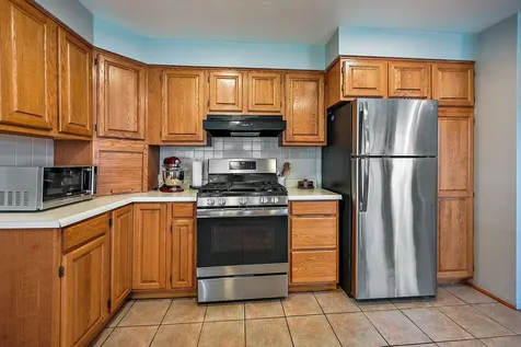 140 Clover Lane Medford OR 97501