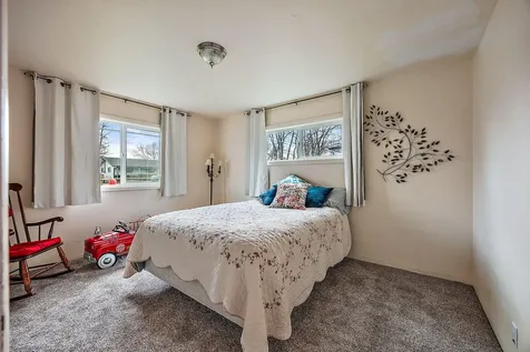 140 Clover Lane Medford OR 97501