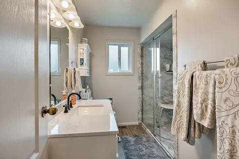 140 Clover Lane Medford OR 97501