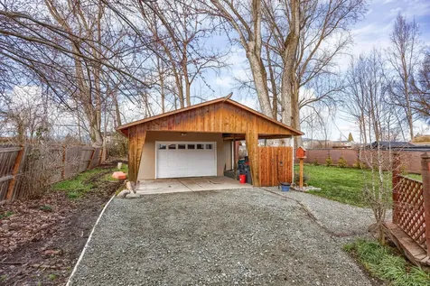 140 Clover Lane Medford OR 97501