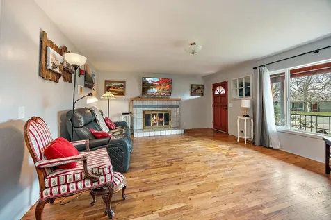 140 Clover Lane Medford OR 97501