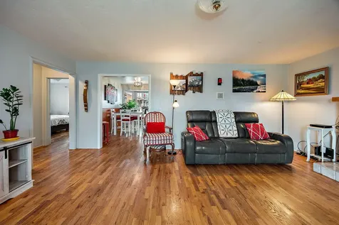 140 Clover Lane Medford OR 97501