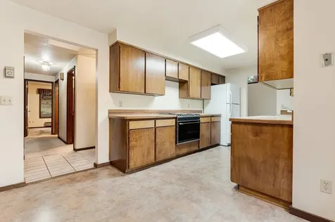 4059 NW Lower Village Road Bend OR 97703