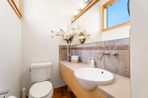 366 Willamette Park Lane Redmond OR 97756