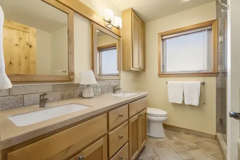 366 Willamette Park Lane Redmond OR 97756