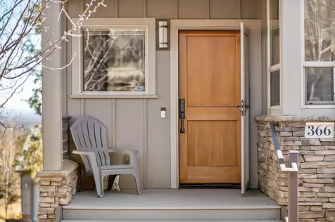 366 Willamette Park Lane Redmond OR 97756