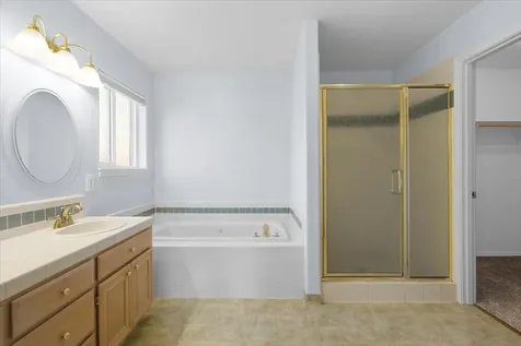 972 Harbor Isle Boulevard Klamath Falls OR 97601