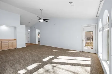 972 Harbor Isle Boulevard Klamath Falls OR 97601