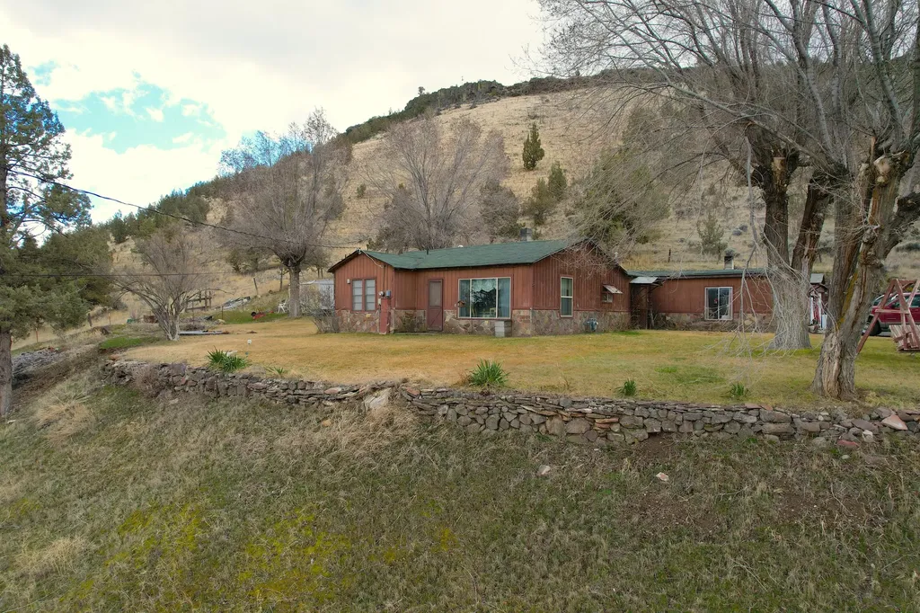 902 SW Crestview Road Prineville OR 97754