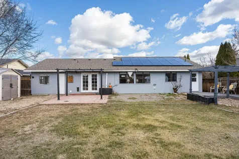 623 SW 23rd Street Redmond OR 97756