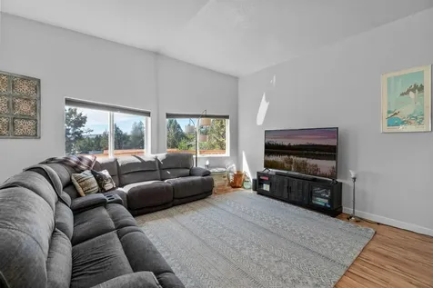 11211 NW King Avenue Prineville OR 97754