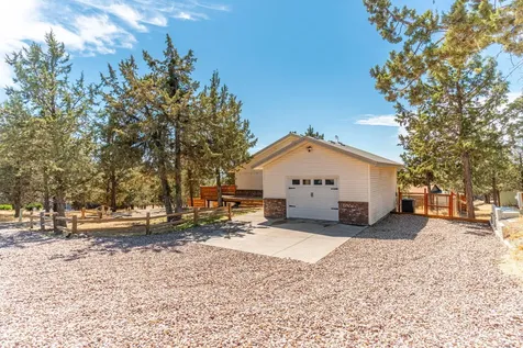 11211 NW King Avenue Prineville OR 97754