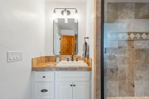 61387 Cultus Lake Court Bend OR 97702