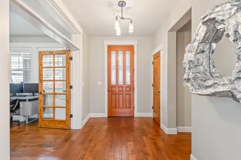 61387 Cultus Lake Court Bend OR 97702