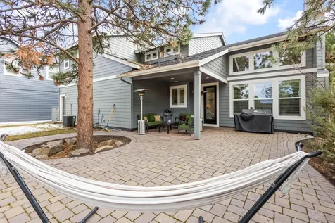 61387 Cultus Lake Court Bend OR 97702