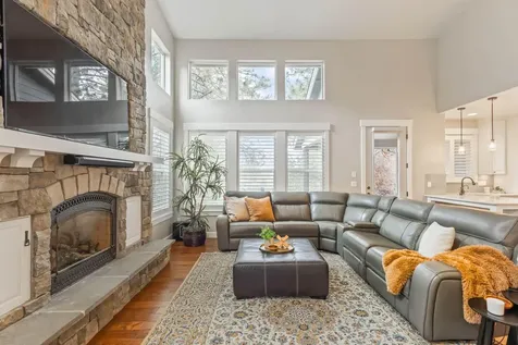 61387 Cultus Lake Court Bend OR 97702