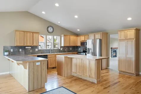 61183 Hilmer Creek Drive Bend OR 97702