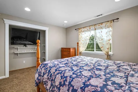 164 Blue Chip Lane Grants Pass OR 97527