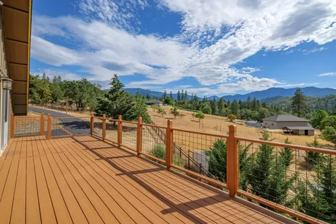 164 Blue Chip Lane Grants Pass OR 97527