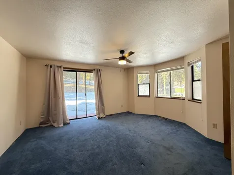 17209 Freight Road Lane Klamath Falls OR 97601